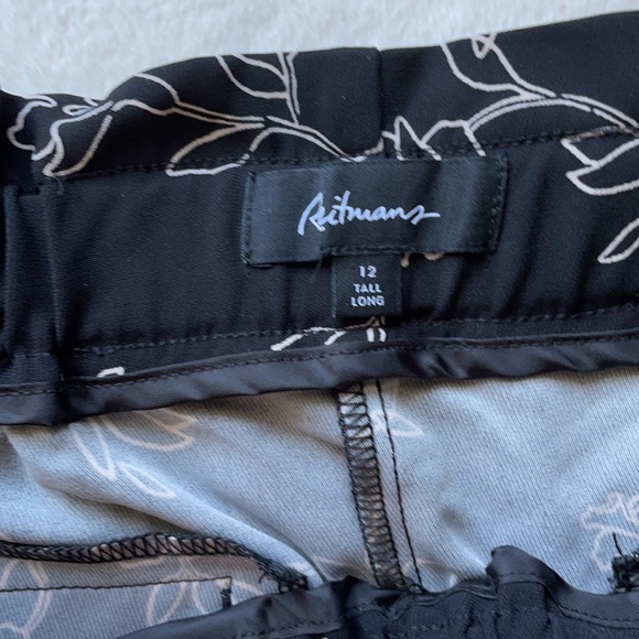 Chic pants - Picture 3 of 3